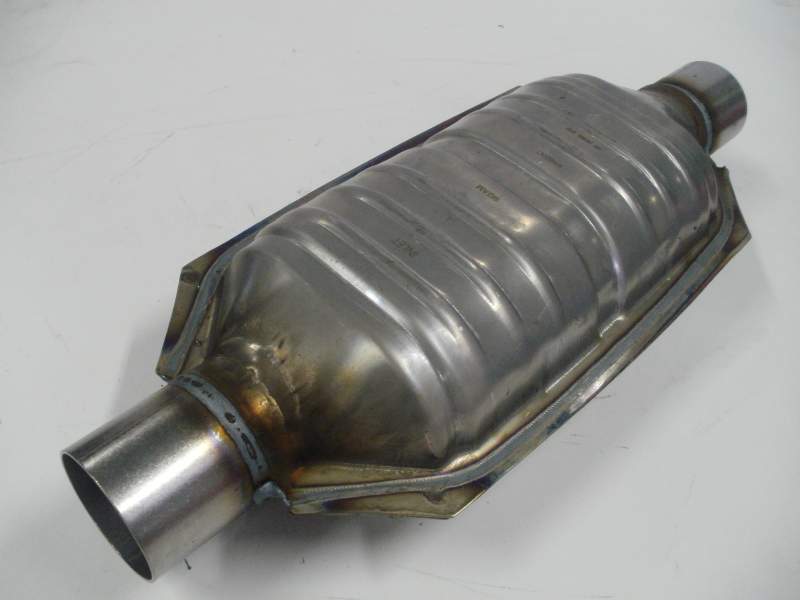 Benzin üzemű katalizátor // 2500cm3-ig SGCS200